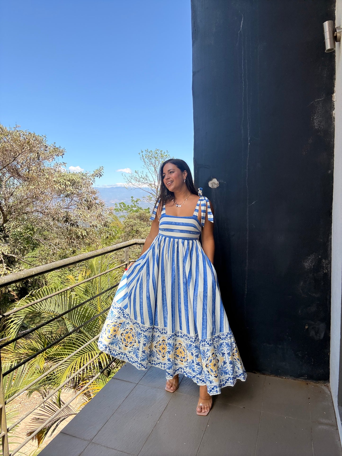 Vestido Flores y rayas