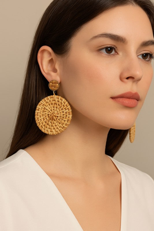 Aretes tejidos